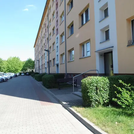 E - Feel Good * לייפציג